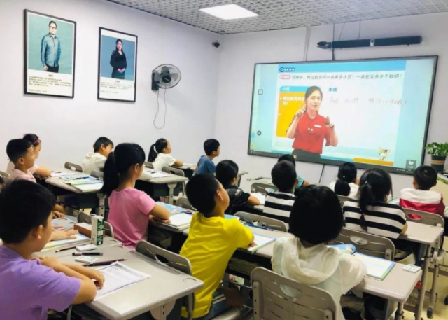 教育课程内容AI教学能力与开展新兴工业未来工业还不完全匹配 教育课程内容AI教学能力与开展新兴工业未来工业还不完全匹配