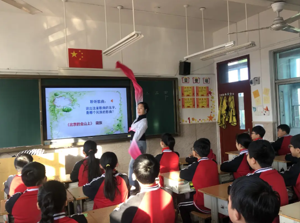 课后一体设计体育活动实在提高学生每天锻炼2小时的质量与实效